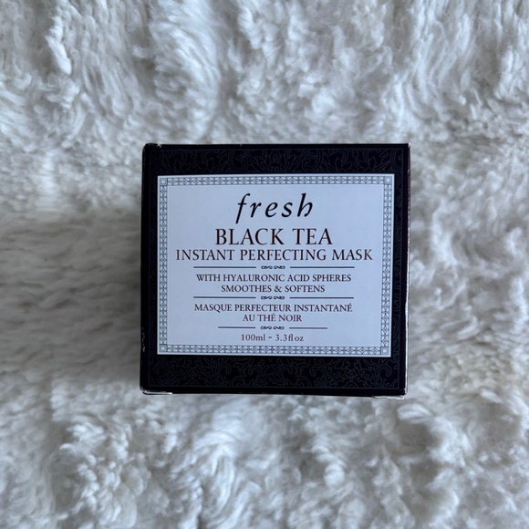 FULL SIZE Fresh Black Tea Instant Perfecting Mask - Picture 3 of 3